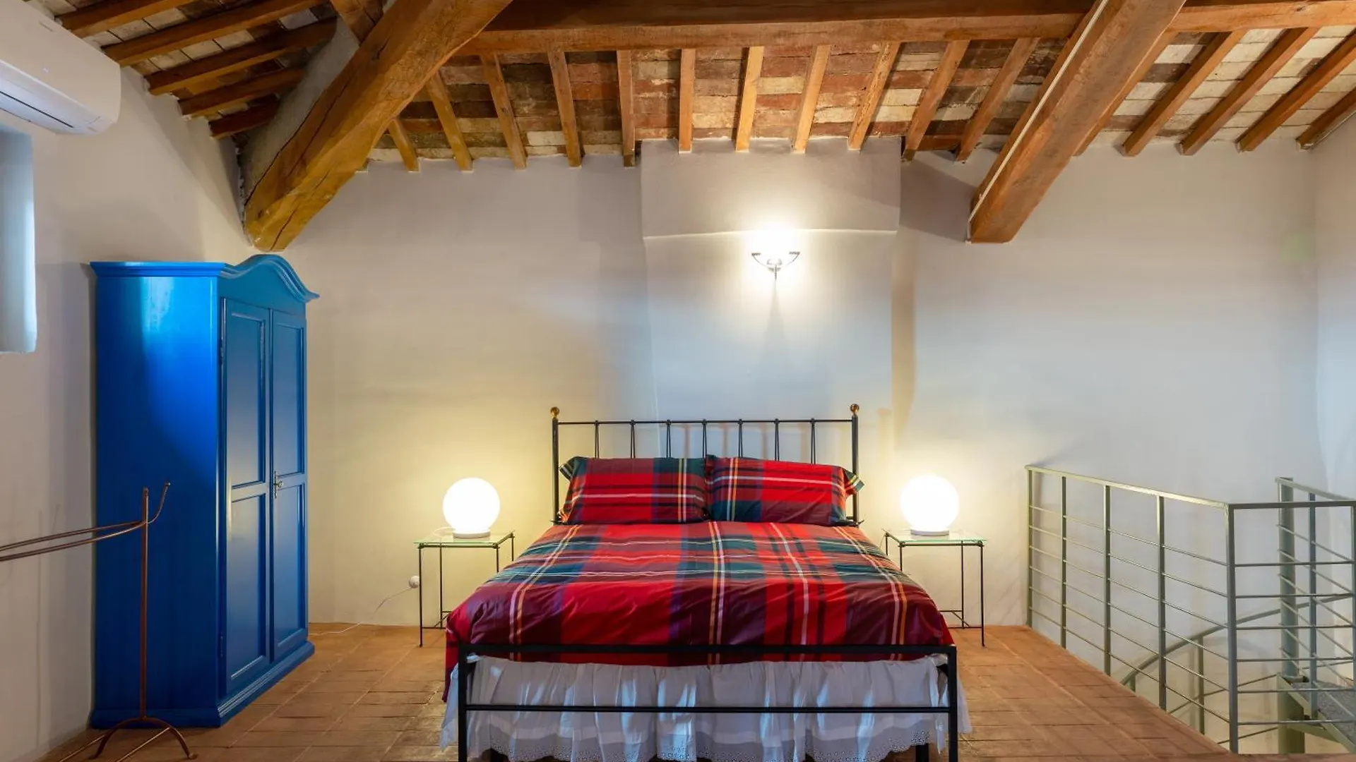 Dimora Storica Antica Grancia Bed & Breakfast Rapolano Terme 0*,